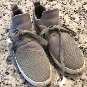Steve Madden Lancer Sneaker 8.5 M